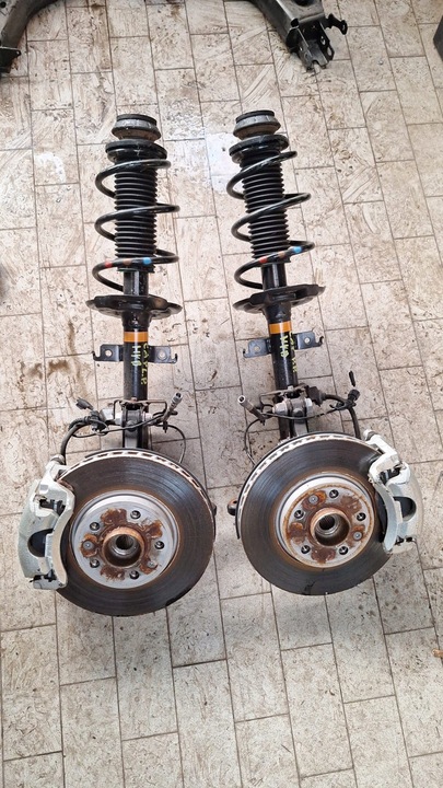 фото №1, Поворотный кулак ступица амортизатор mcpherson  renault captur ii 1.6 e-tech , 1.3 tce