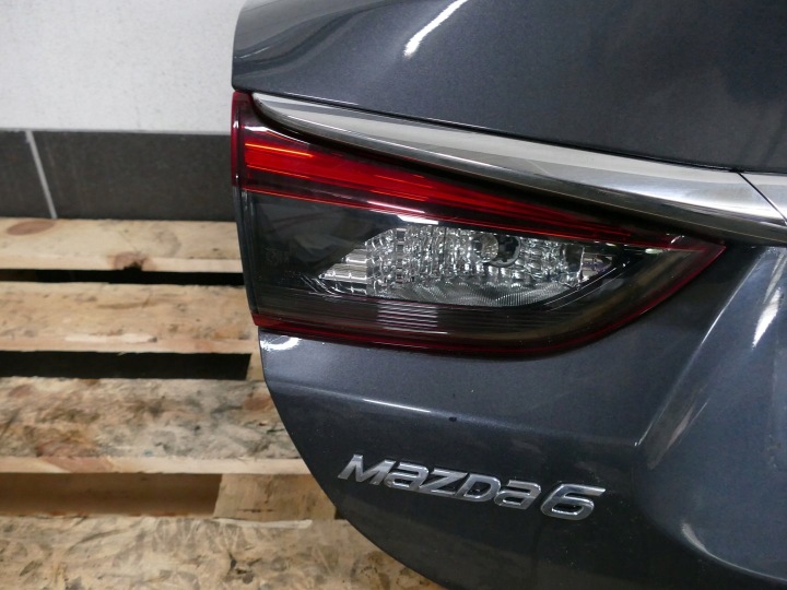 фото №13, Mazda 6 iii gj рестайлинг sedan крышка багажника фара w крышка багажника 42a камера