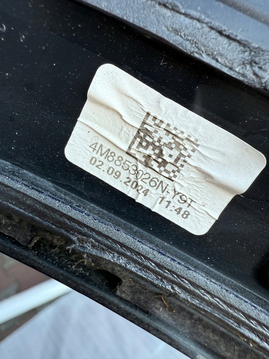 фото №6, Audi q8 4m8 права планка крила перед 4m8853026n біржа