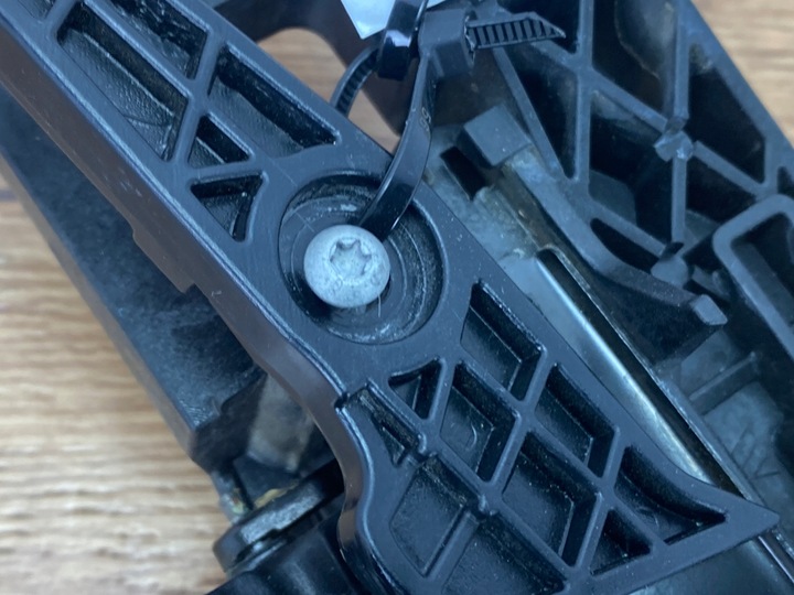 фото №9, Ручка наружная дверь левый перед dodge charger 2015+ usa