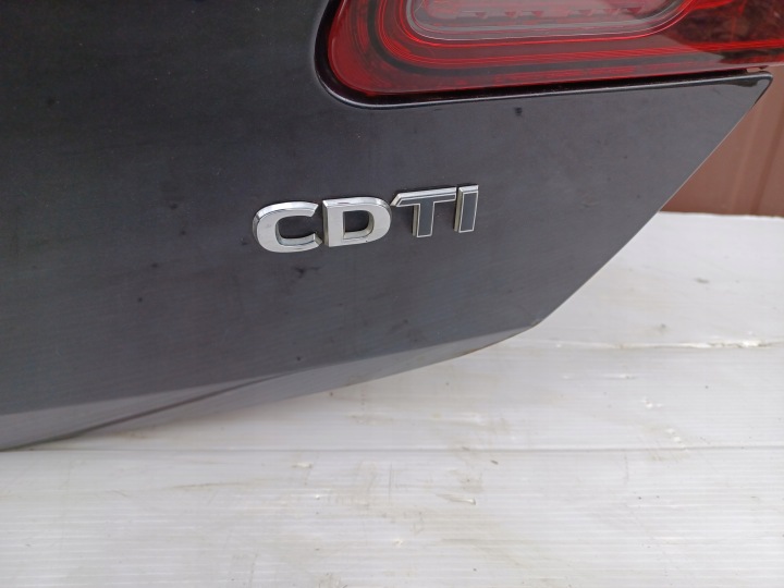 фото №10, Крышка задняя зад opel astra j iv 5d hb комплектная транспортное средство