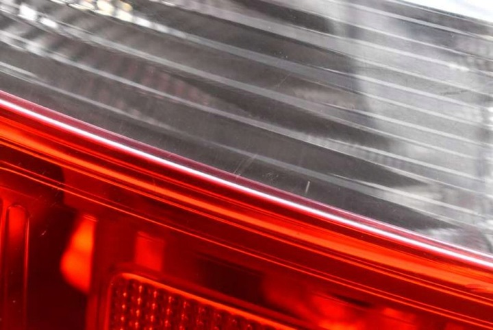 фото №11, Лампа правая зад задняя 9674809180 citroen c-elysee 2 ii 12-17