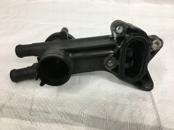 фото №10, Корпус термостата штуцер vw polo 6r v seat ibiza iv 1.2i cg 03c121111b