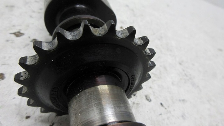 фото №6, Audi a6 c5 passat b5 a4 b5 1.8 078109115h вал розподільний вал