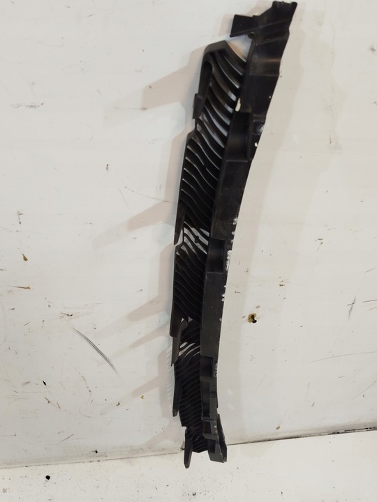 фото №1, Ползун бампера зад vw passat b8 3g9807863