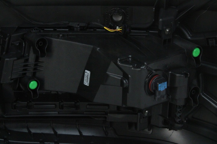фото №13, Оригинальная запчасть бампер перед volkswagen touran iii 4x pdc c7q