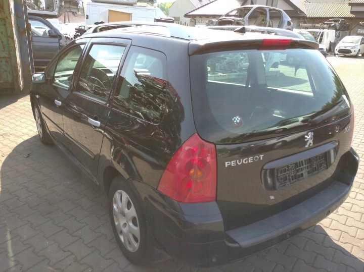 фото №14, Peugeot 307 sw 5d дверь правая перед передние чёрные exld