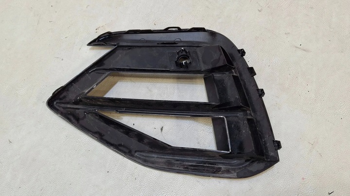 фото №14, Решітка бампера права vw arteon r-line 3g8853666f