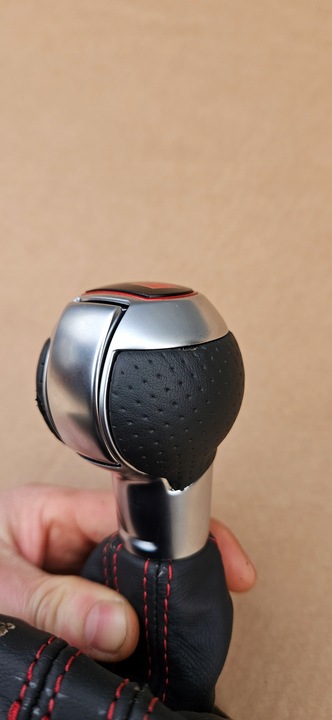 фото №11, Audi a7 s7 rs7 c7 4g рестайлінг ручка чохол коробки передач rs червона nić