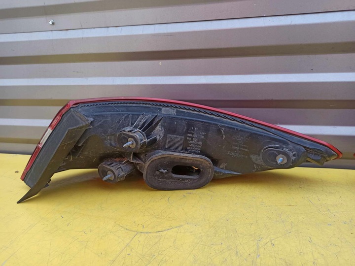 фото №7, Mercedes w207 лампа зад права cabrio po zalaniu a2079060258