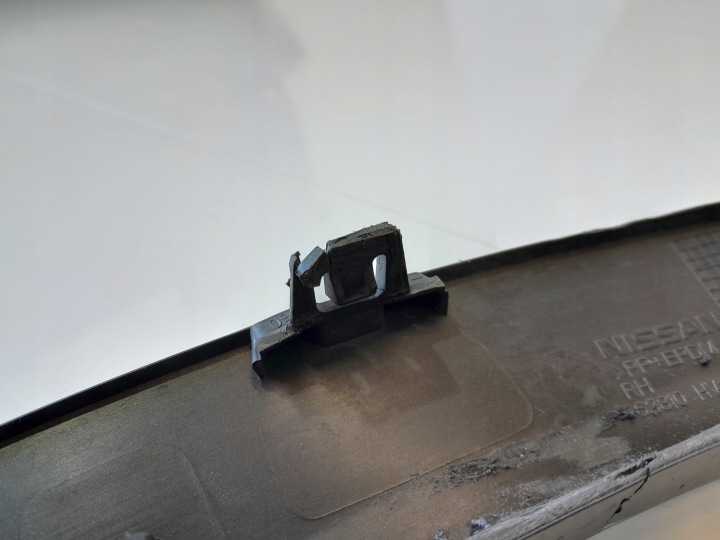 фото №8, Nissan qashqai ii j11 молдинг накладка крила права перед 63810 hv11a