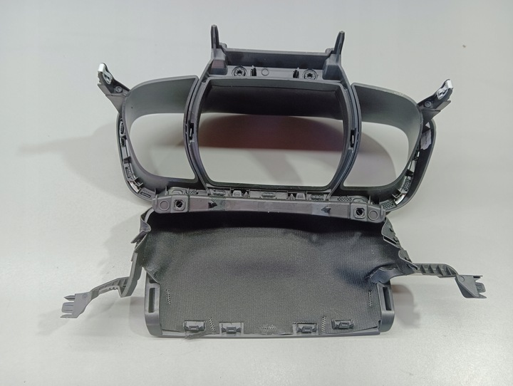 фото №5, Рамка спідометра renault megane iv 682647342r