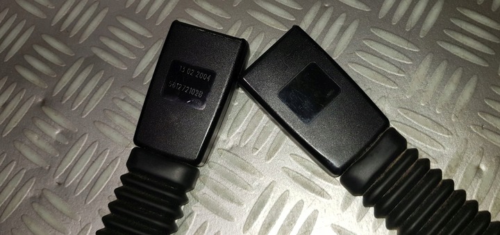 фото №5, Bmw 5 e60 e61 натягувач застібка ременя безпеки лівий правий перед комплект