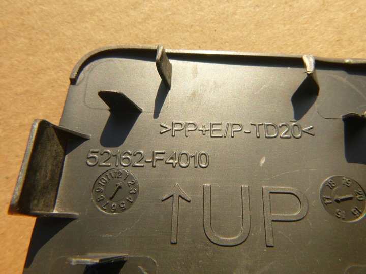 фото №3, Toyota c-hr chr заглушка фаркоп hak бампер зад 52162f4010