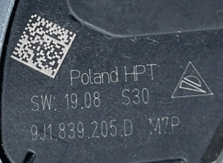 фото №5, Porsche taycan 9j1 ручка зовнішня двері лівий зад 9j1839205d