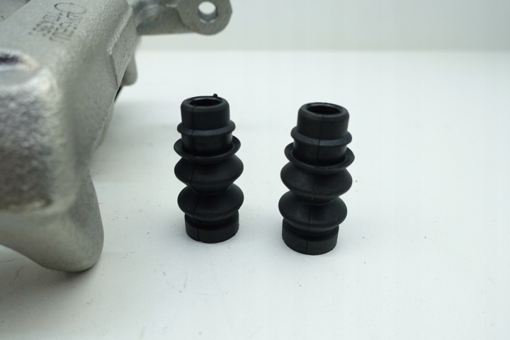фото №11, Opel astra l суппорт зад левое 95525389 95526191 1651758380 peugeot 308 3008