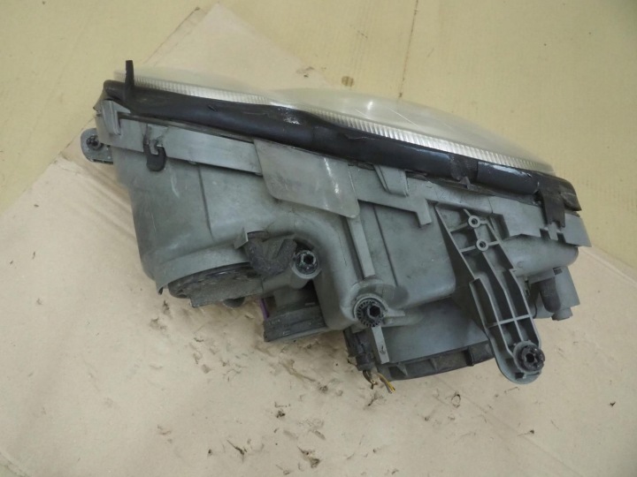 фото №9, Правая фара передняя mercedes clk w209 209 02-09r европа