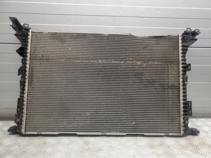 фото №6, Audi a6 s6 c7 4g 8k0121251h радиатор воды