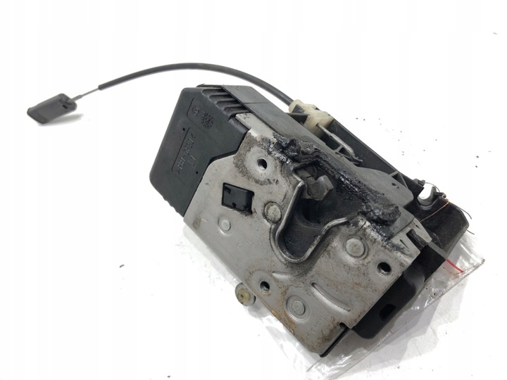 фото №2, Замок дверь левый перед opel corsa c хэтчбек 13203899 00-09