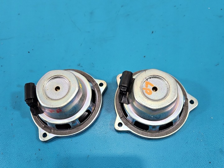 фото №12, Динамики комплект jaguar xe x760 gx73-18808-cd bj32-18808-ac gx73-18808-ba