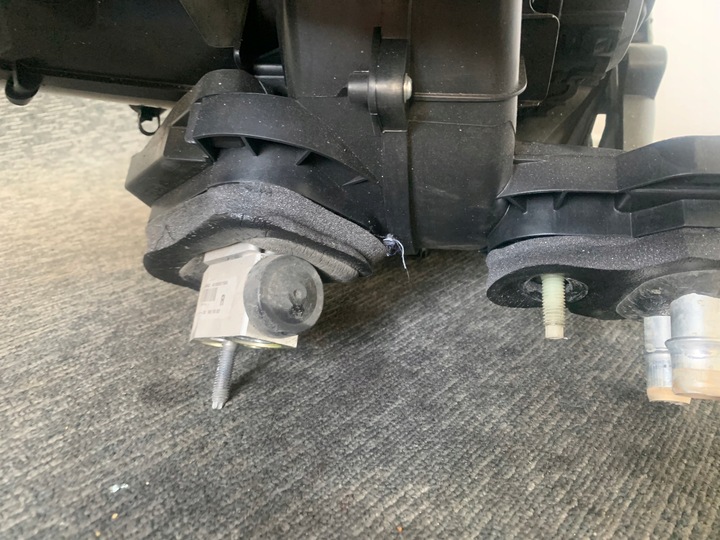 фото №12, Ford transit courier 21r 1.0 ecoboost отопитель вентилятор кондиционер оригинал