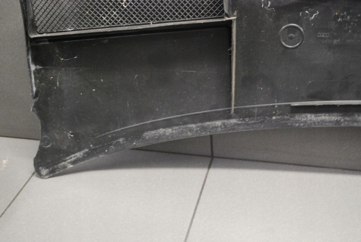 фото №15, Панель под лобовым стеклом audi a6 c5 eu 4b1819447