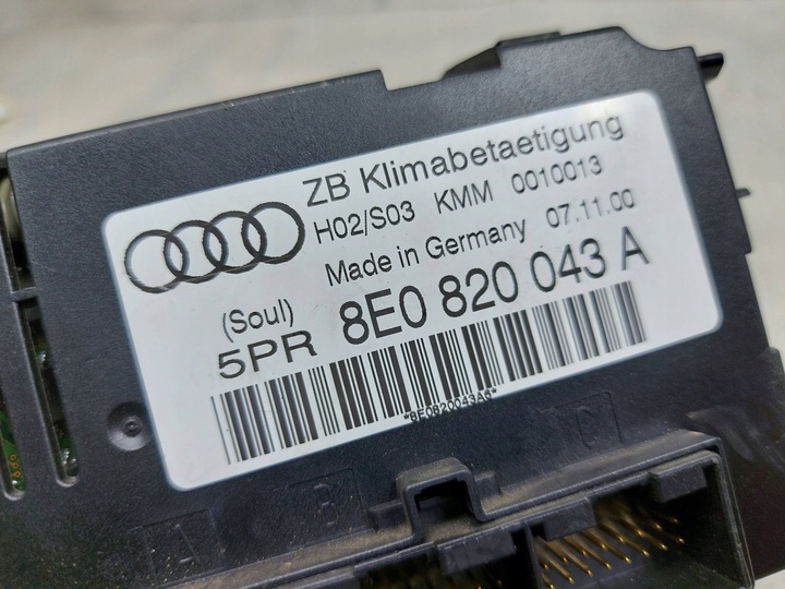 фото №5, Audi a4 s4 b6 8e 8h 2003 панель кондиціонера