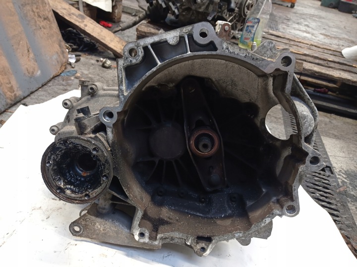 фото №6, Коробка передач коробки передач vw polo 9n2 1.2 54 km jhn