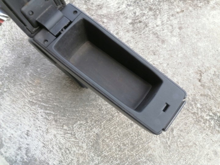 фото №7, Fiat grande punto подлокотник