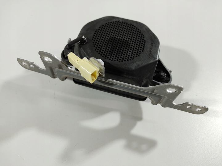 фото №7, Lexus is300h 13r speaker assy 86150-53020