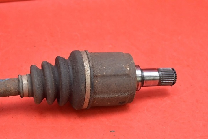 фото №4, Піввісь права перед механічна коробка передач honda hr-v hrv 1 i 1.6 16v 125 km 4x4 98-01