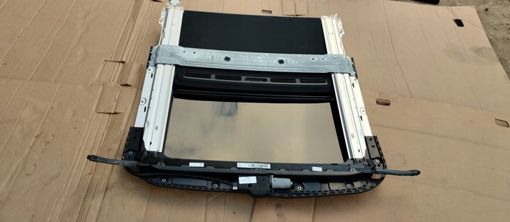 фото №7, Люк mercedes e класс e63 amg w213 sedan вебасто чёрный комплектный