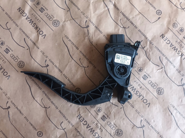 фото №8, Педаль газу потенціометр audi a5 a4 a8 8k1723523a