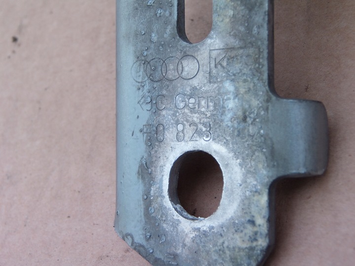 фото №5, Петлі капота комплект ly7w audi a6 c6 4f5 універсал європа