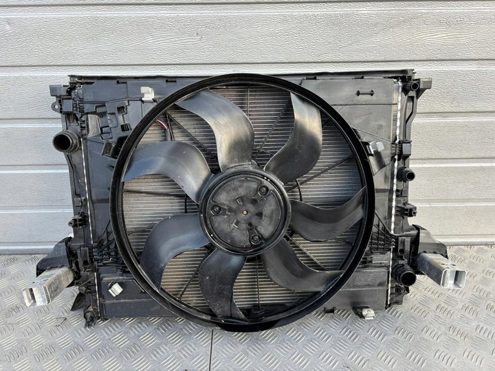 фото №9, Mercedes e-klasa w213 213 pas перед радиатор гибрид 2.0 идеал балка