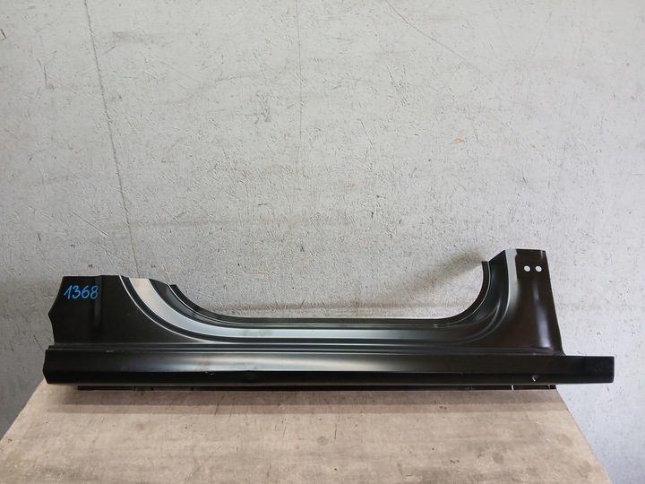 фото №1, Поріг правий перед skoda octavia iv 4