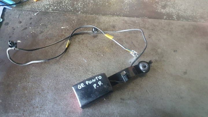 фото №1, Fiat grande punto 3d - застёжка ремня правые перед 184669080