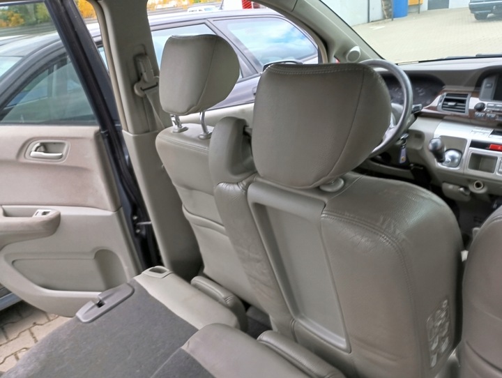 фото №14, Сидіння сидіння шкіра honda fr-v 2006 рік комплект