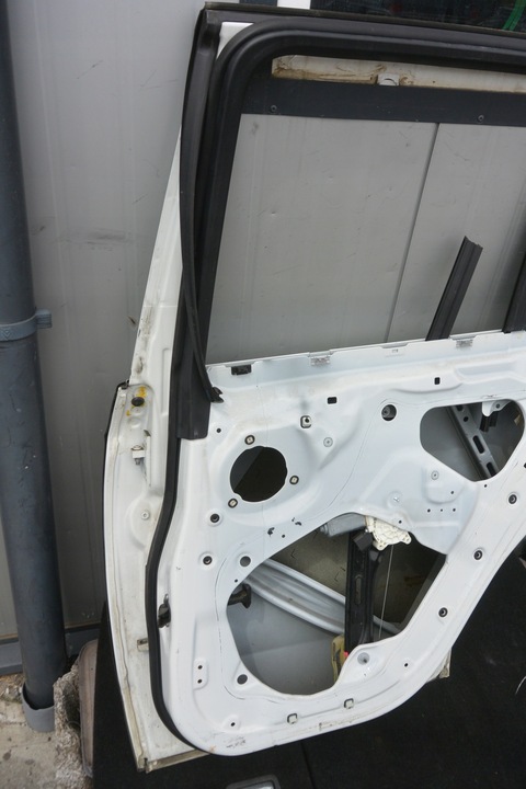фото №16, Двері праві зад задні колір a300 300 300u bmw x5 f15