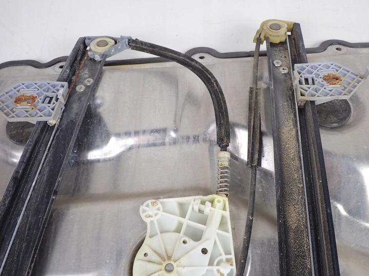 фото №7, Механізм підйому скла лівий зад audi s8 d3 5.2 fsi 4e0839849a