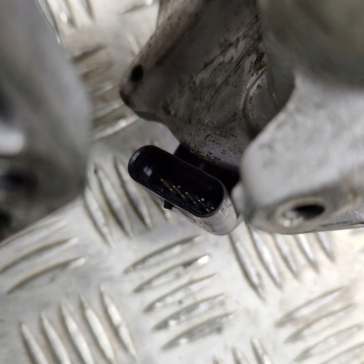 фото №8, Mercedes-benz sprinter w906 2014 клапан egr