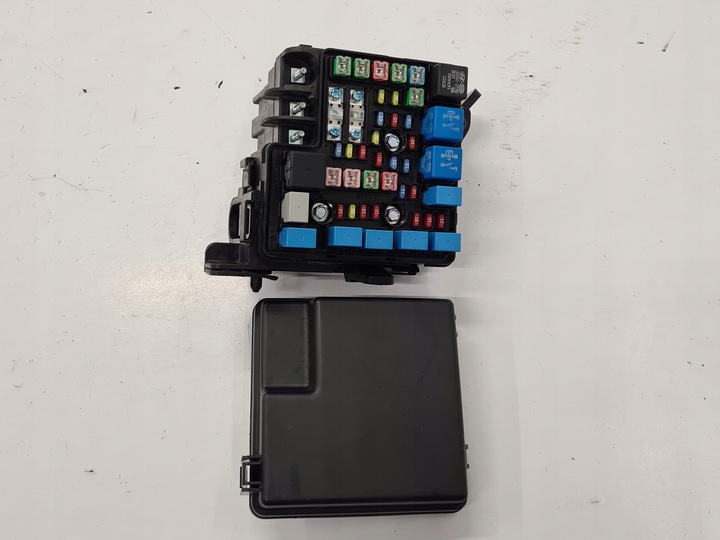 фото №1, Hyundai i30 коробка запобіжників 2.0crdi