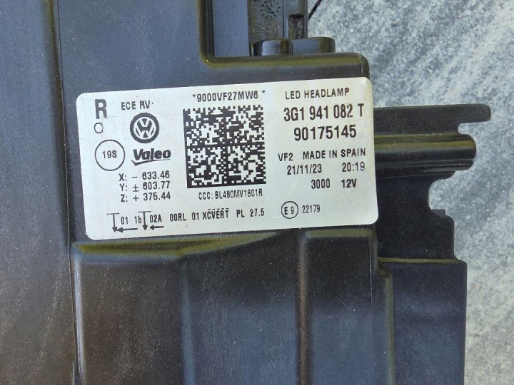 фото №15, Vw passat b8 3g1 рестайлинг лампы перед полный led matrix iq 3g1941081t 3g1941082t