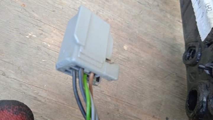 фото №7, Ford c-max mk1 зеркало левая 6pin eu