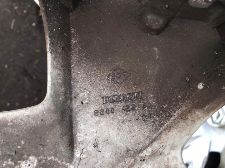 фото №6, Renault megane scenic clio kangoo ii 2 колпаки 15 дюймов цена za 4 штуки