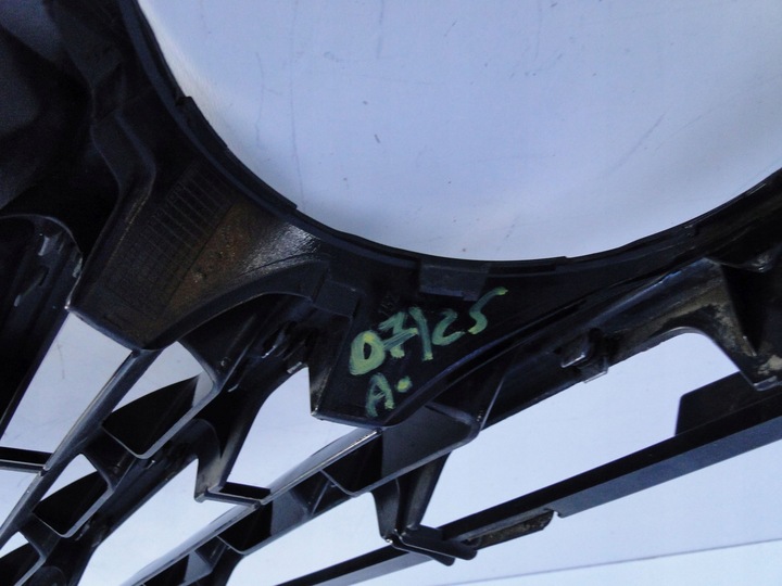 фото №10, Mercedes решётка радиатора решётка amg na радар дистроник чёрный ml w166 166