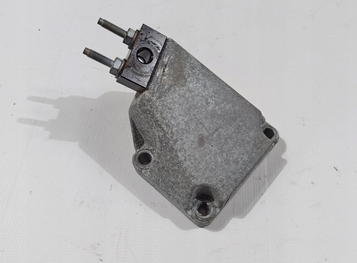 фото №7, Кріплення лапи двигуна ліва dodge charger challenger 6.4 srt v8 2011-2023