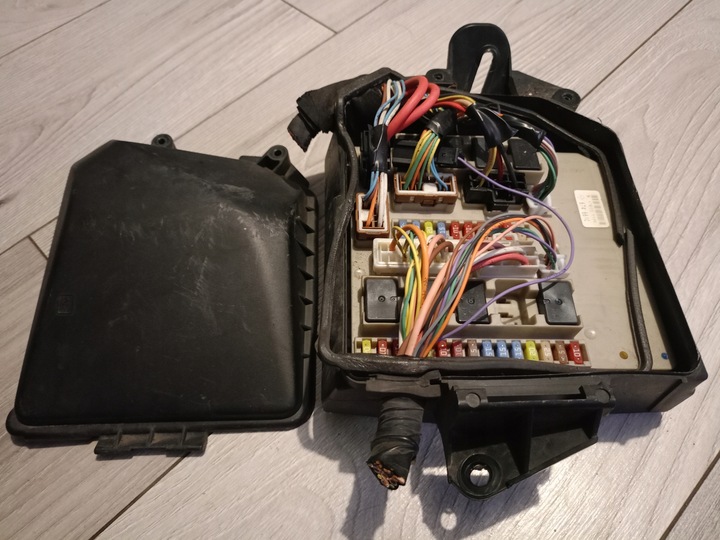 фото №1, Модуль uch 674661c renault clio iii modus iii+ корпус