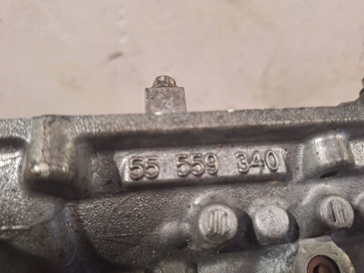 фото №8, Головка двигателя 55559340 opel 1.6 16v a16xer