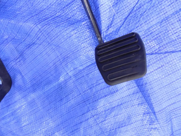 фото №3, Педаль сцепления тормоза man tgl 10.180 07r